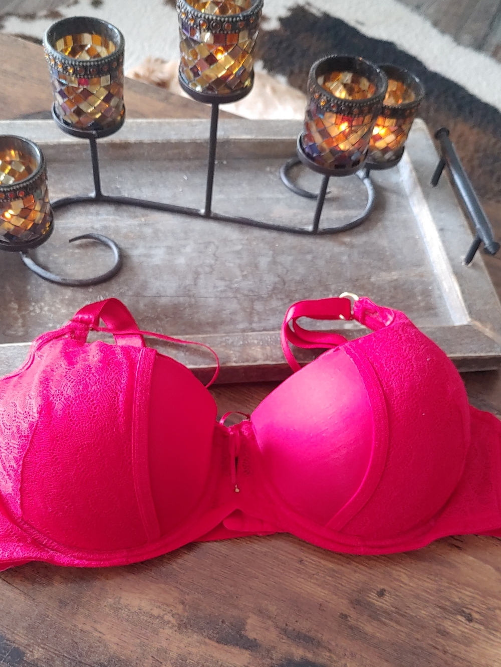 Like New Smart & Sexy 40DD Red Sexy Strappy Padded Underwire Push Up Bra